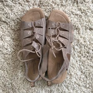 Leather Earth Origins fisherwomen sandals